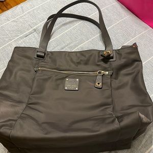 Henri Bendel, gray tote bag
